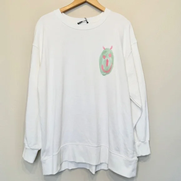 Zara NWT Smiley Graphic Lightweight Long Sleeve VSCO Crewneck Sweatshirt (RARE) - Picture 3 of 11